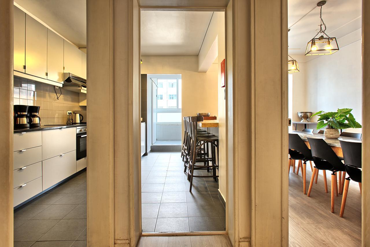 Apartment Sao Pedro 30 Guests Lisbon